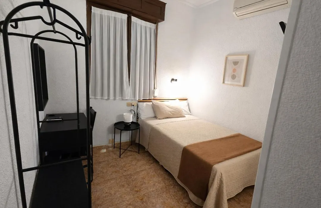 Hostal Prada-1